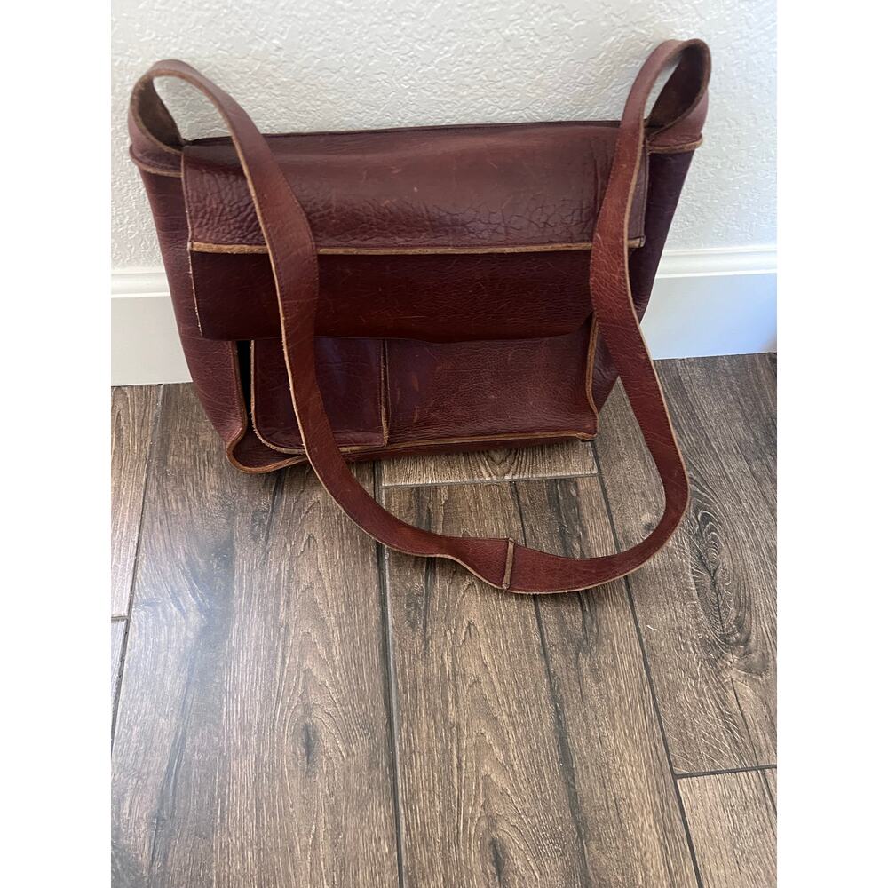CYDWOQ Flap Bag Handmade Leather Asymmetric Sling Tote 11.5" x 10" CA, USA
